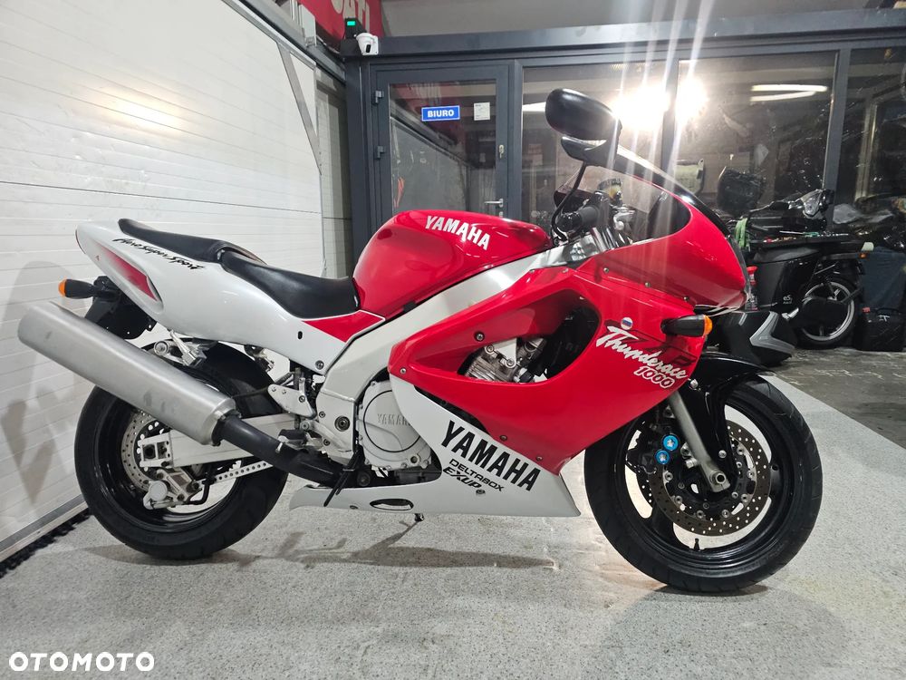 Yamaha YZF - 11