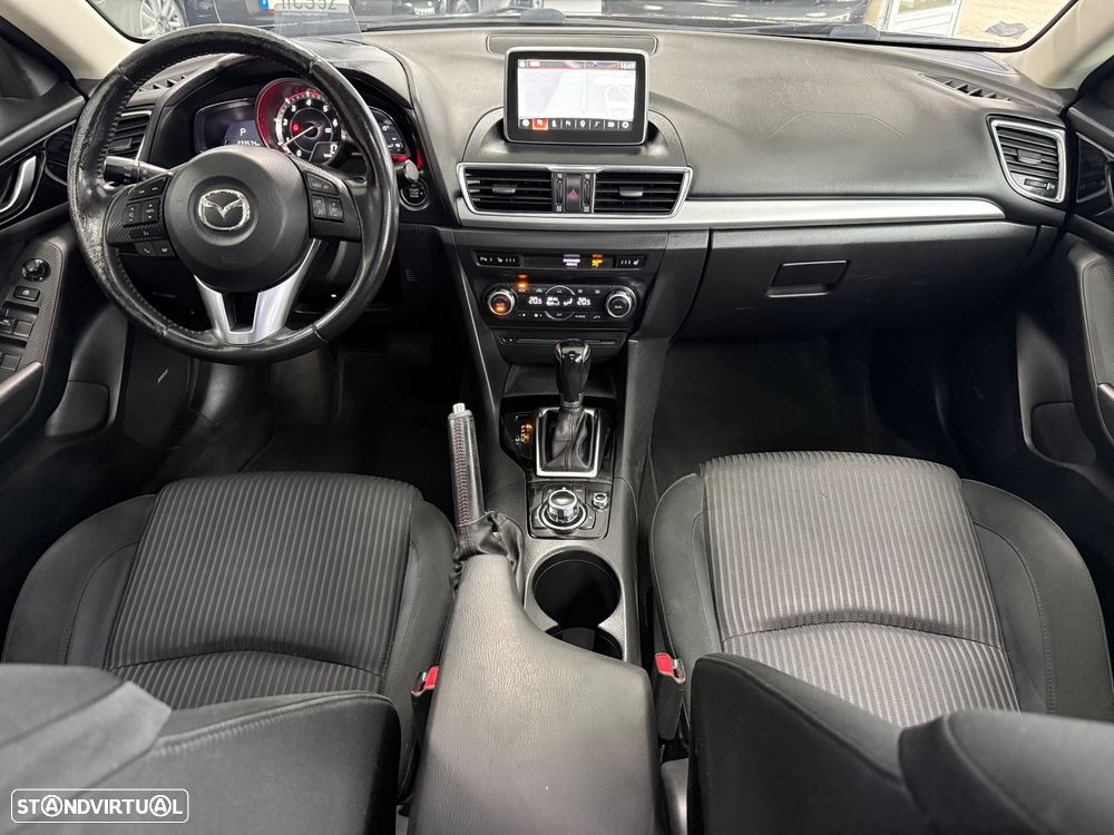 Mazda 3 Hatchback SKYACTIV-D 150 Auto Exclusive-Line - 11