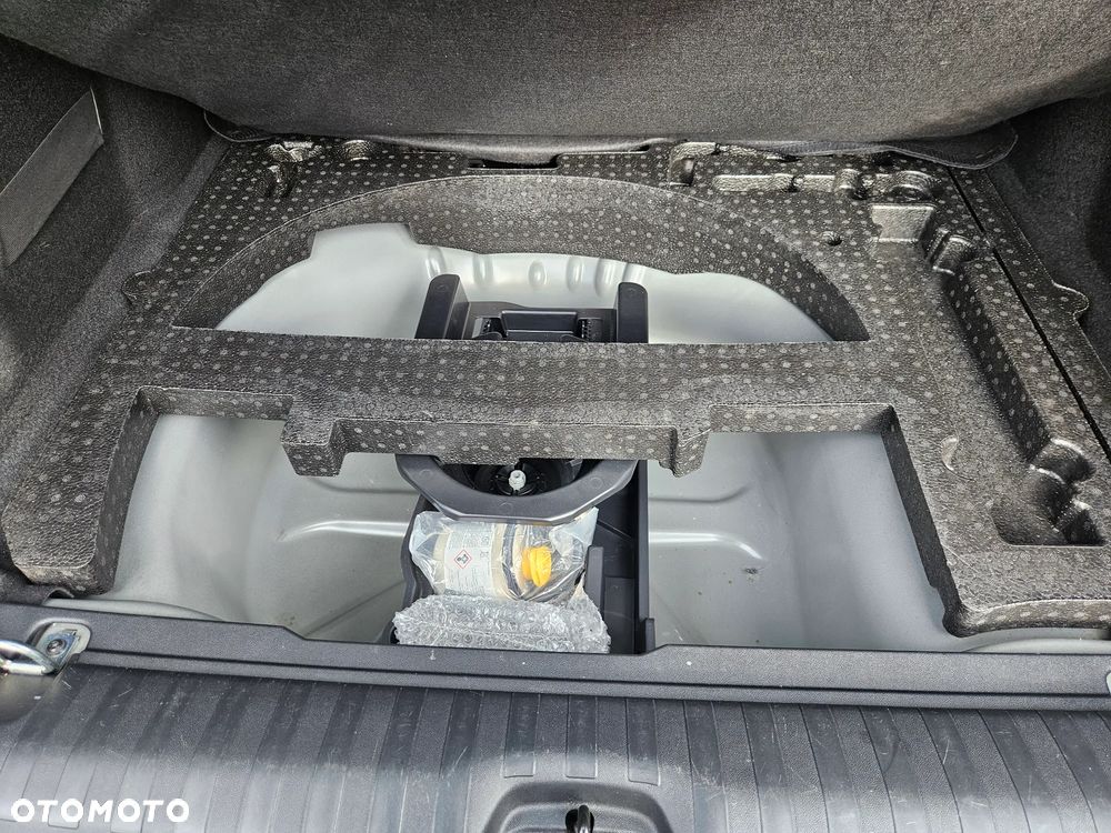 Peugeot 2008 - 15