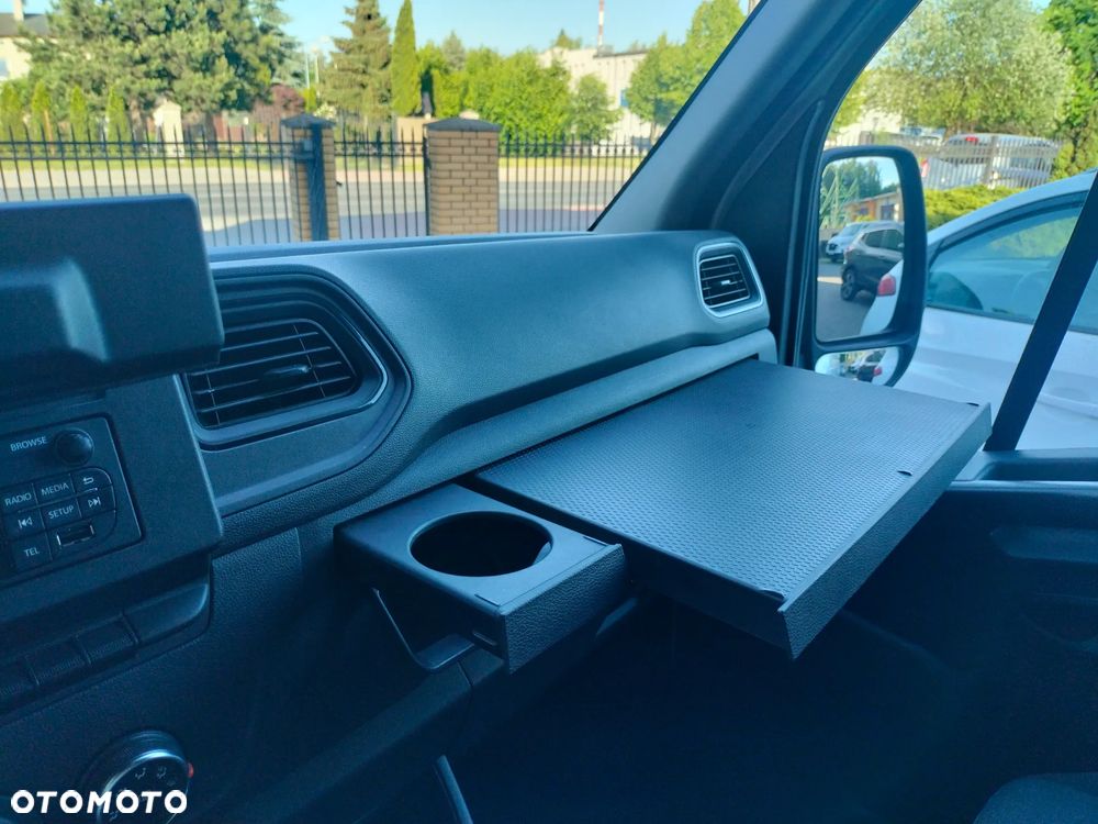 Nissan NV400 - 16