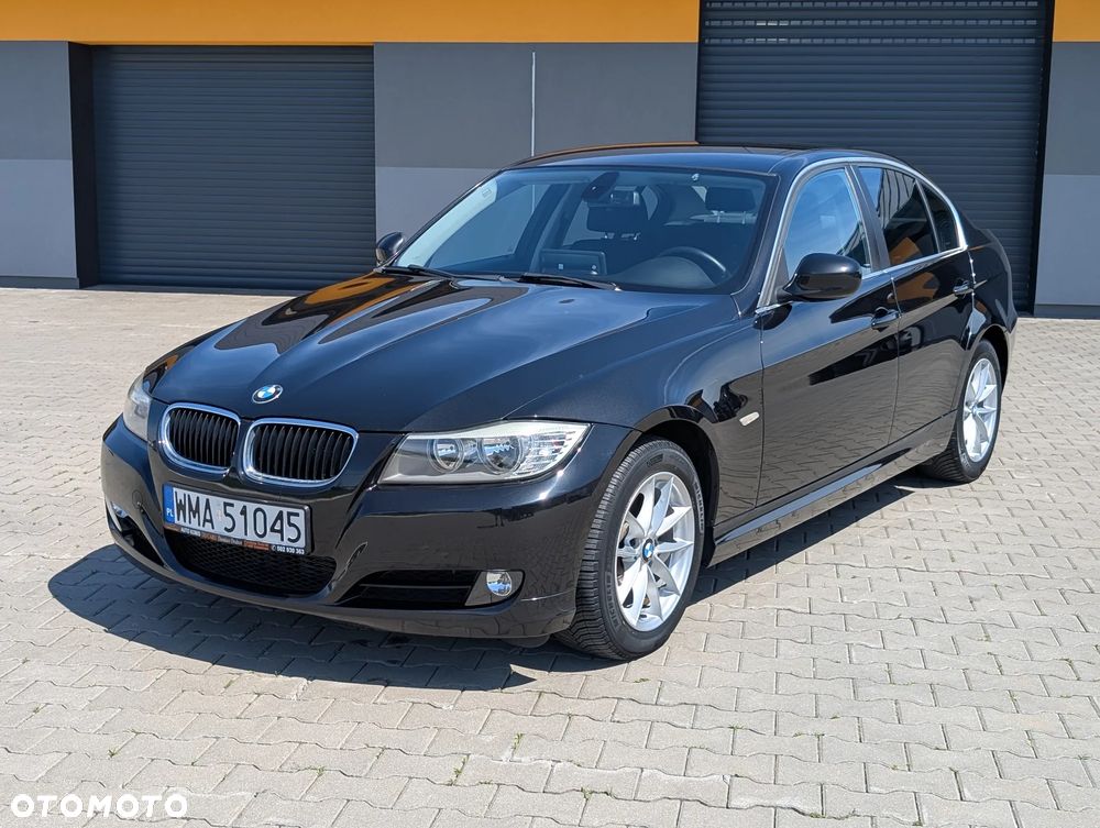 BMW Seria 3 320d Sport Line - 8