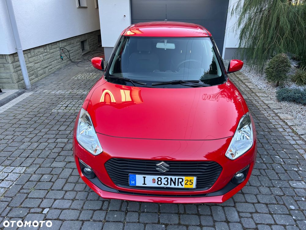 Suzuki Swift 1.2 Dualjet Hybrid Allgrip Comfort - 2