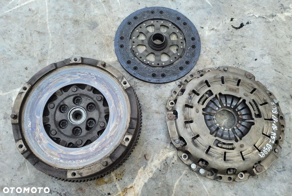 SPRZĘGŁO TARCZA DOCISK BMW N52B30A 3.0B 7573785 - 2