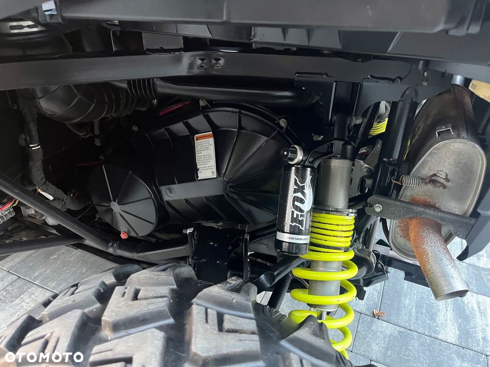Polaris RZR - 12