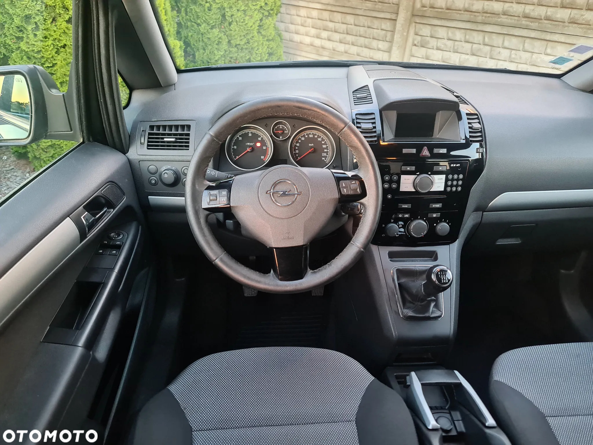 Opel Zafira 1.7 CDTI - 12