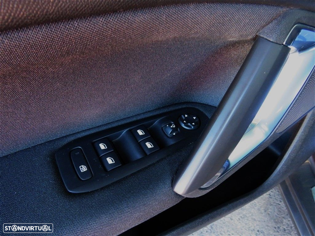 Peugeot 308 SW 1.5 BlueHDi Style - 14