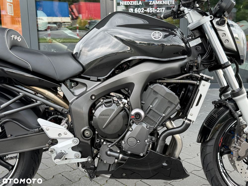 Yamaha FZ6 - 7