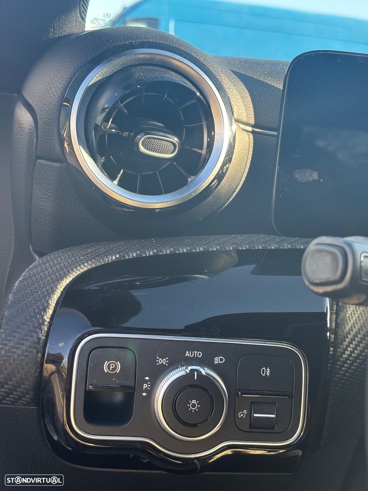 Mercedes-Benz A 180 d Progressive - 23