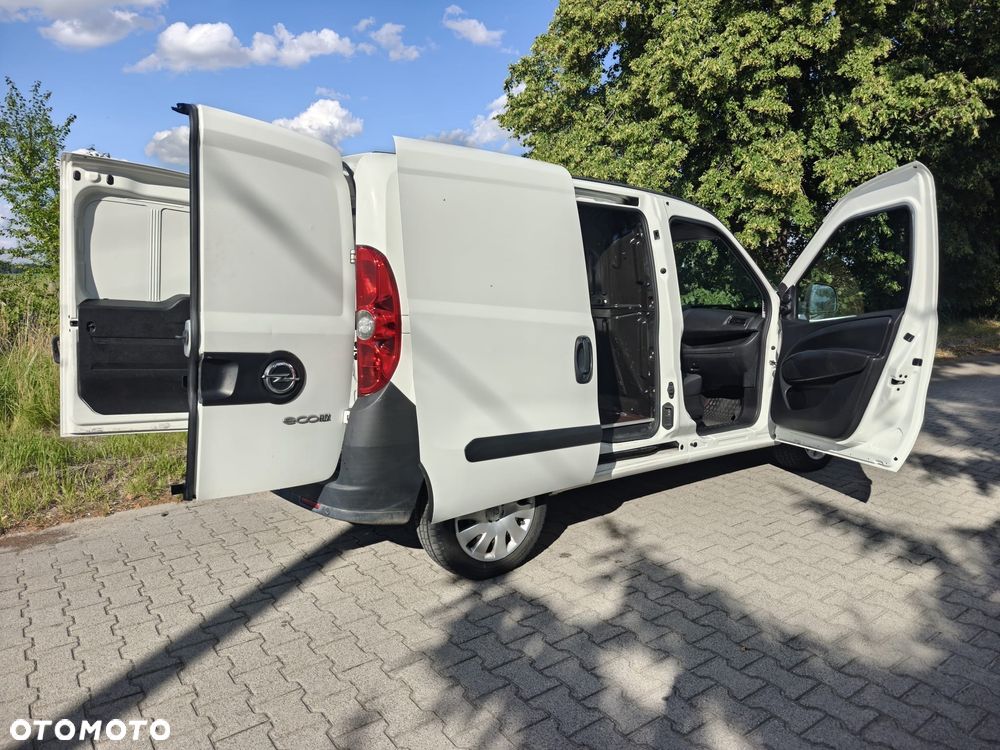 Opel COMBO - 9