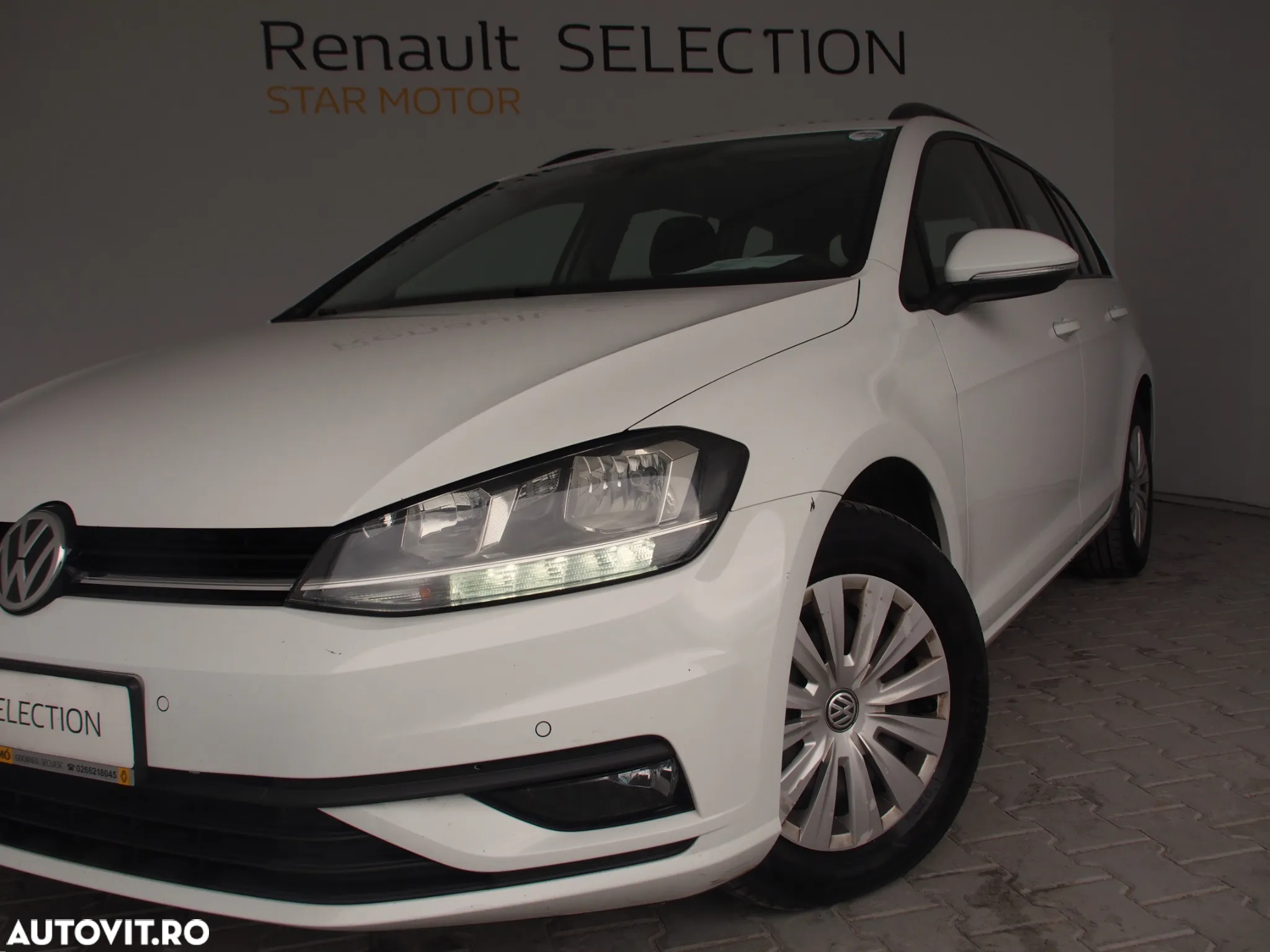 Volkswagen Golf 1.6 TDI Trendline - 18