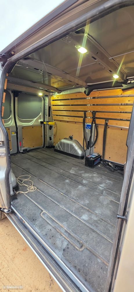 Ford Transit Custom 2.2 RIGOROSAMENTE NOVA - 8