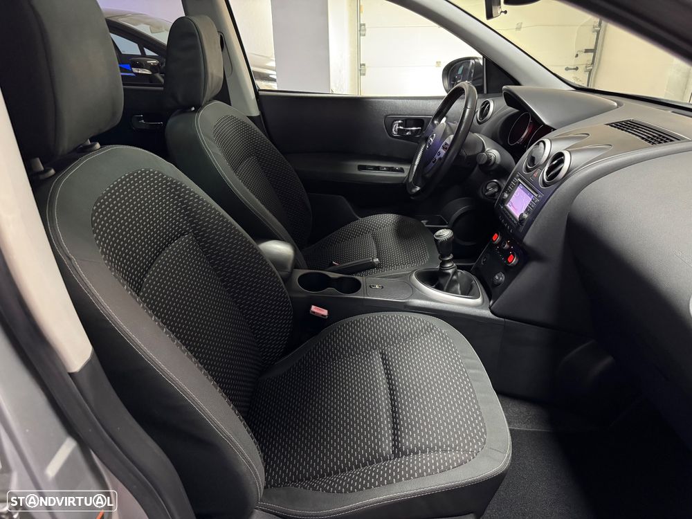 Nissan Qashqai +2 1.5 dCi Tekna Sport 18 - 17