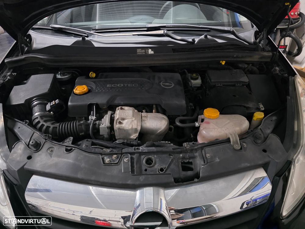 Opel Corsa 1.3 CDTi Enjoy EcoFLEX - 4
