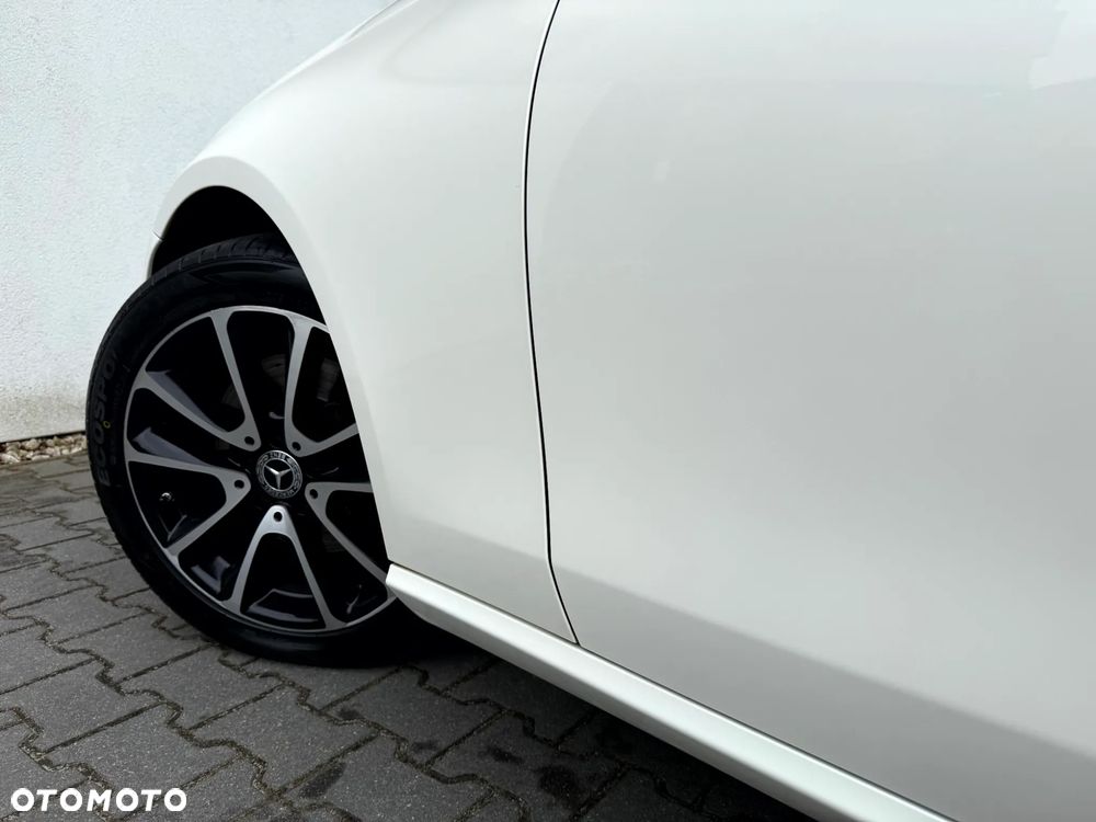 Mercedes-Benz Klasa E 220 d 9G-TRONIC Avantgarde - 37