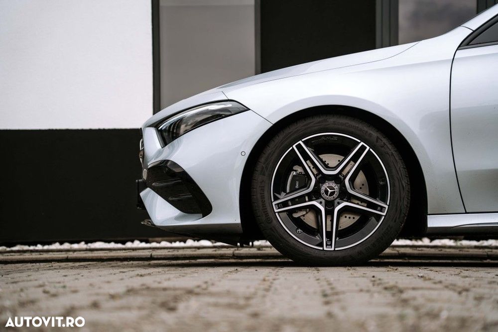 Mercedes-Benz A - 10