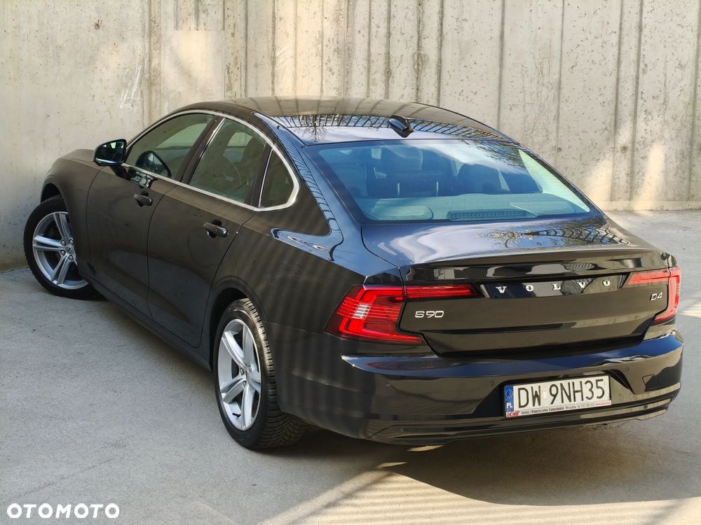 Volvo S90 D4 Momentum Pro - 18