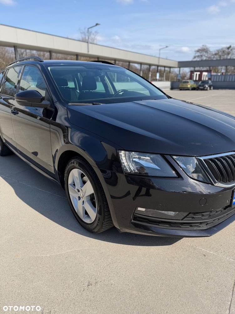 Skoda Octavia 1.6 TDI Drive DSG - 2