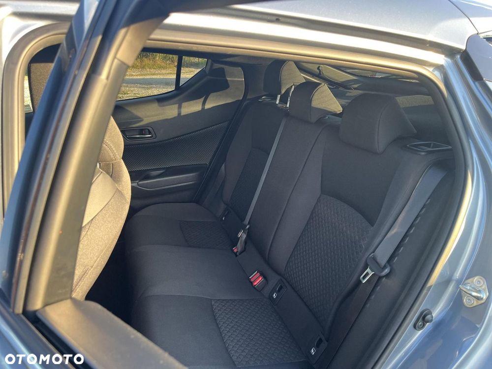Toyota C-HR 2.0 Hybrid Style - 13