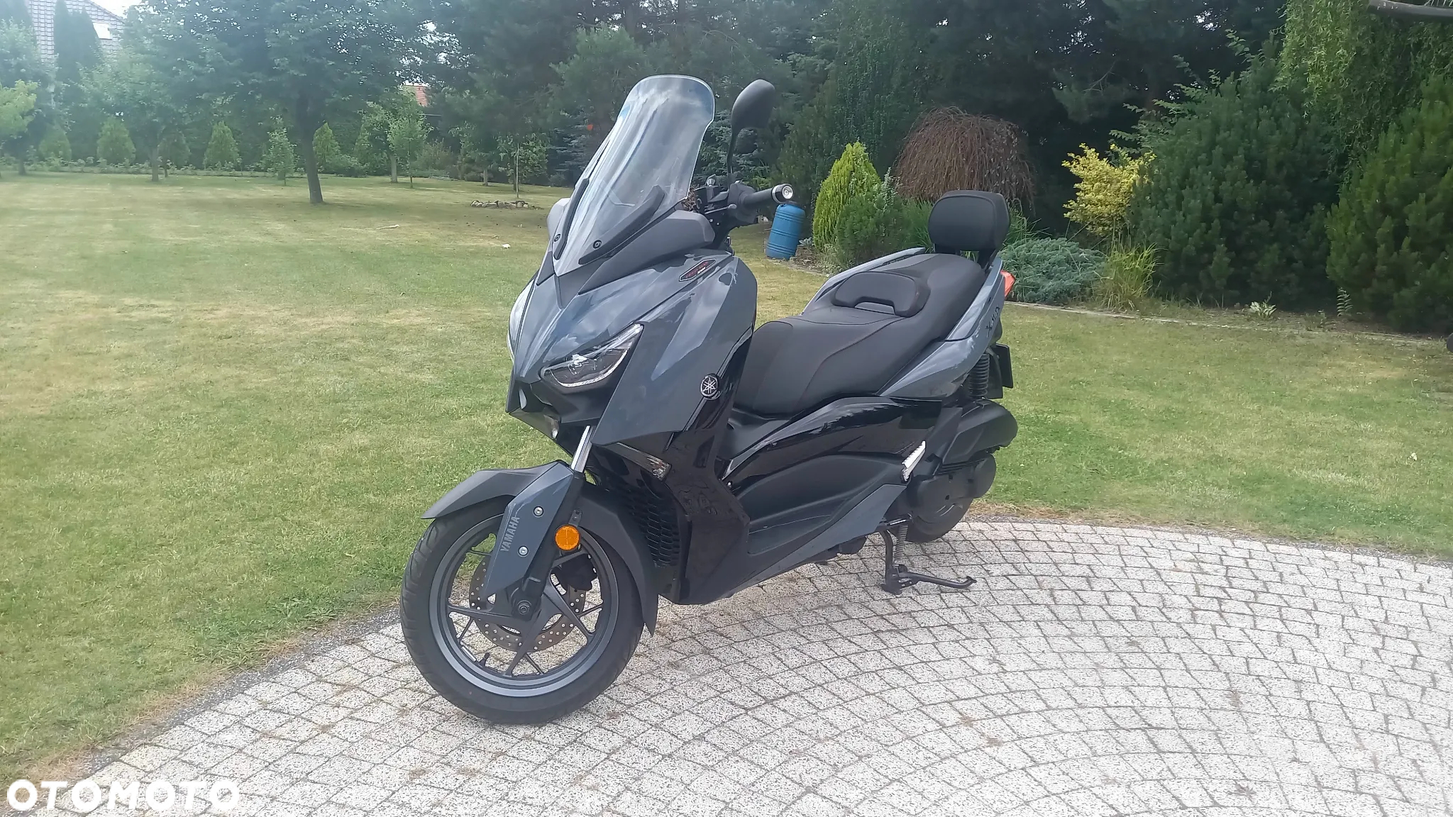 Yamaha X-max - 3