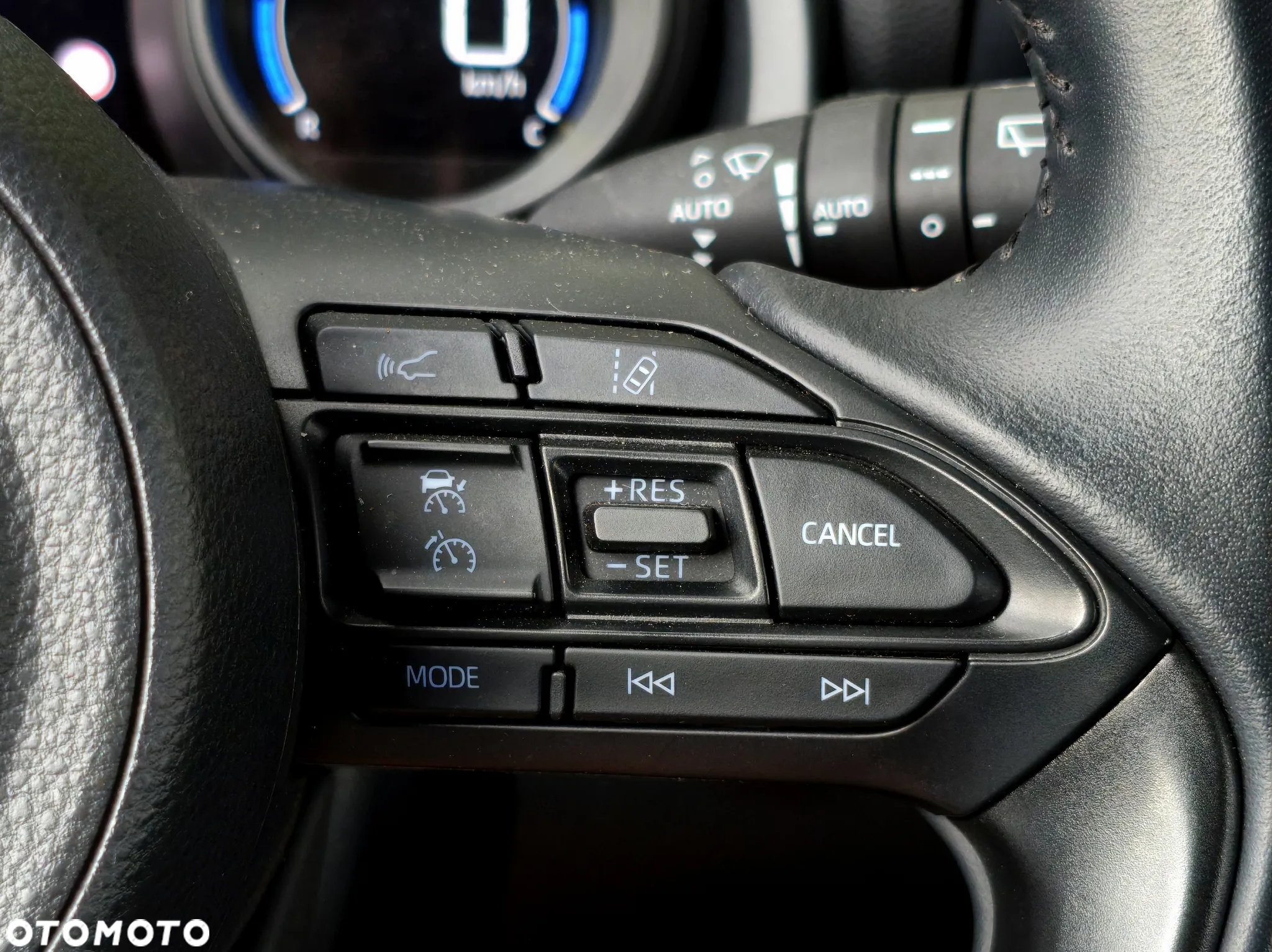 Toyota Yaris Hybrid 1.5 Comfort - 13