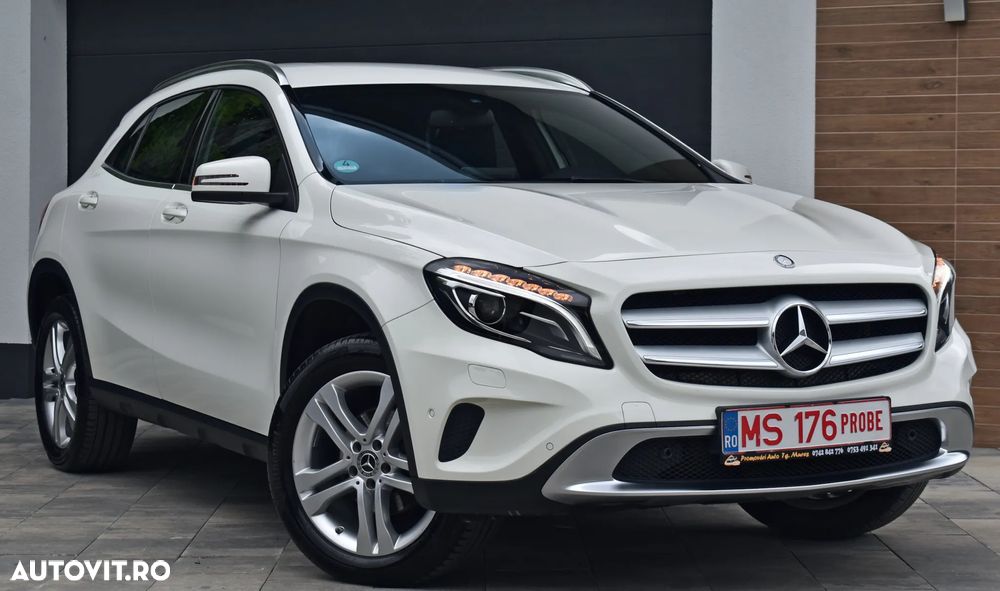 Mercedes-Benz GLA 200 7G-DCT Urban - 9