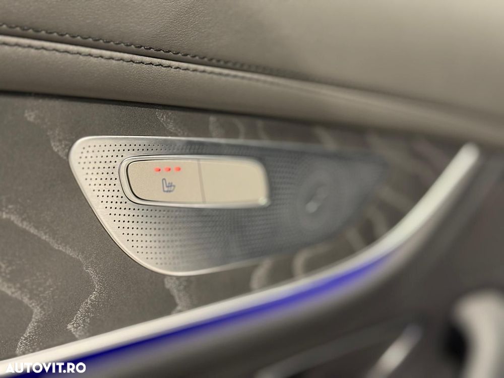 Mercedes-Benz CLS - 23