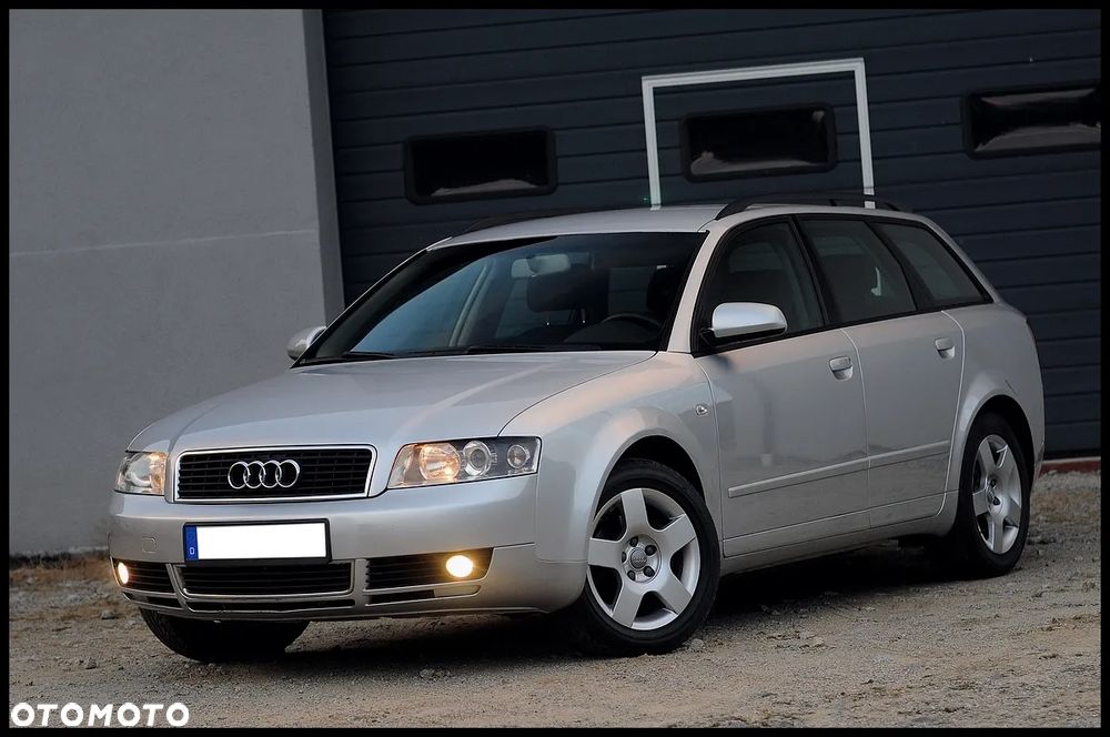 Audi A4 Avant - 13