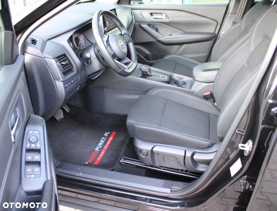 Nissan Qashqai - 11