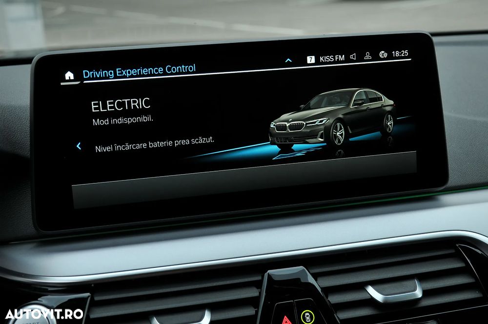 BMW Seria 5 530e xDrive AT PHEV - 26