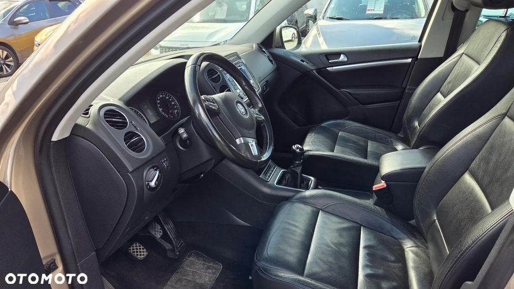 Volkswagen Tiguan 1.4 TSI BlueMotion Technology Exclusive - 14