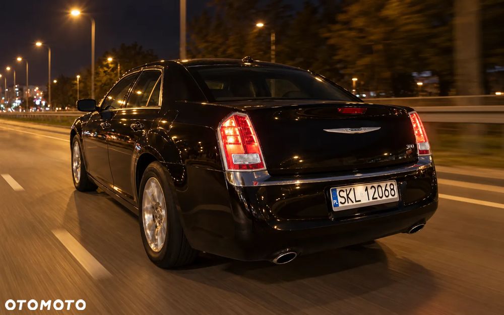 Chrysler 300 - 5