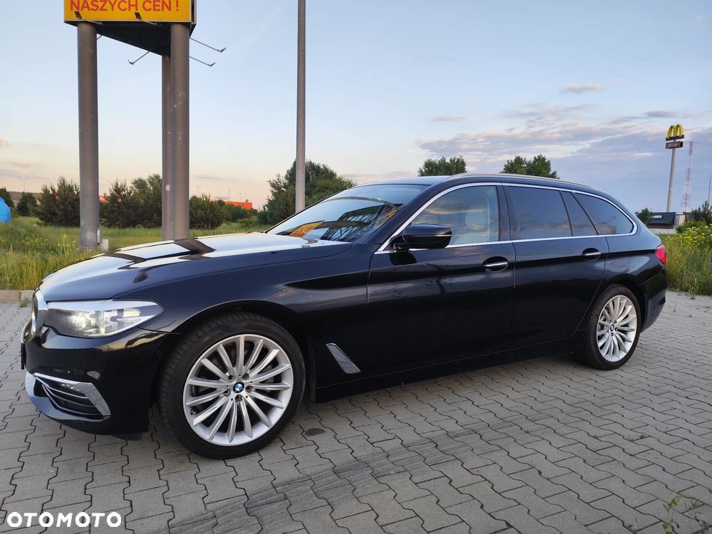 BMW Seria 5 520d Luxury Line - 2