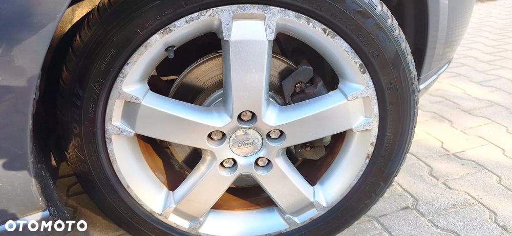 Ford Mondeo 1.8 Titanium X - 33