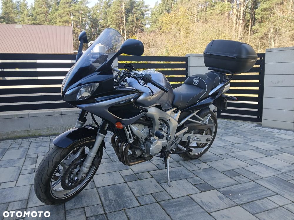 Yamaha FZ6 - 1