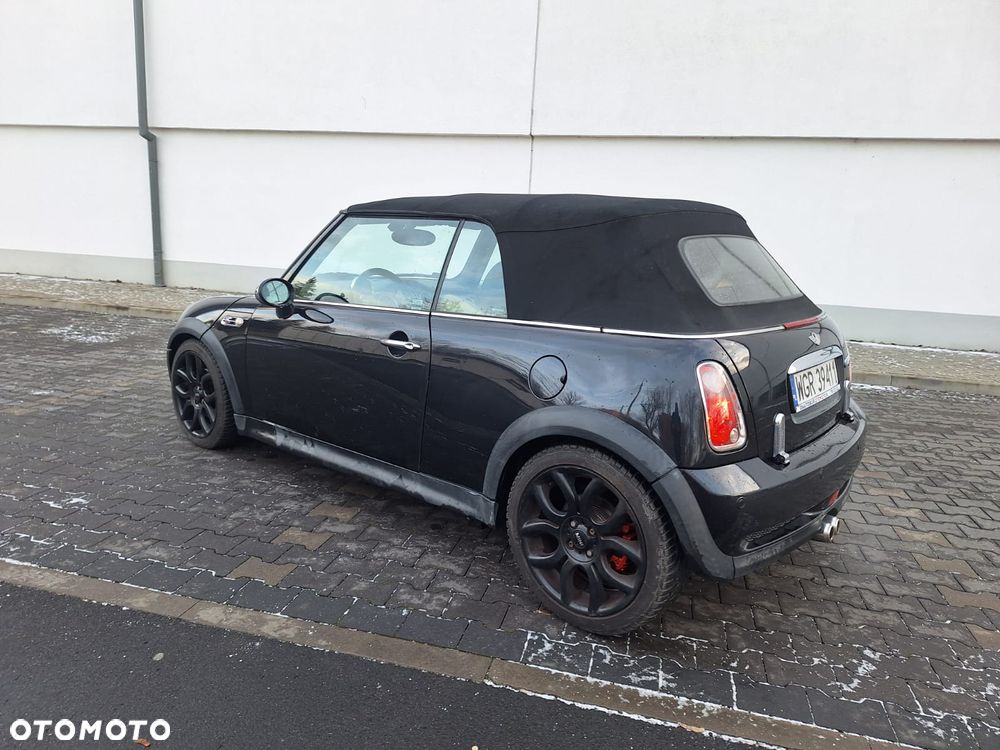MINI Cooper S Sidewalk - 11