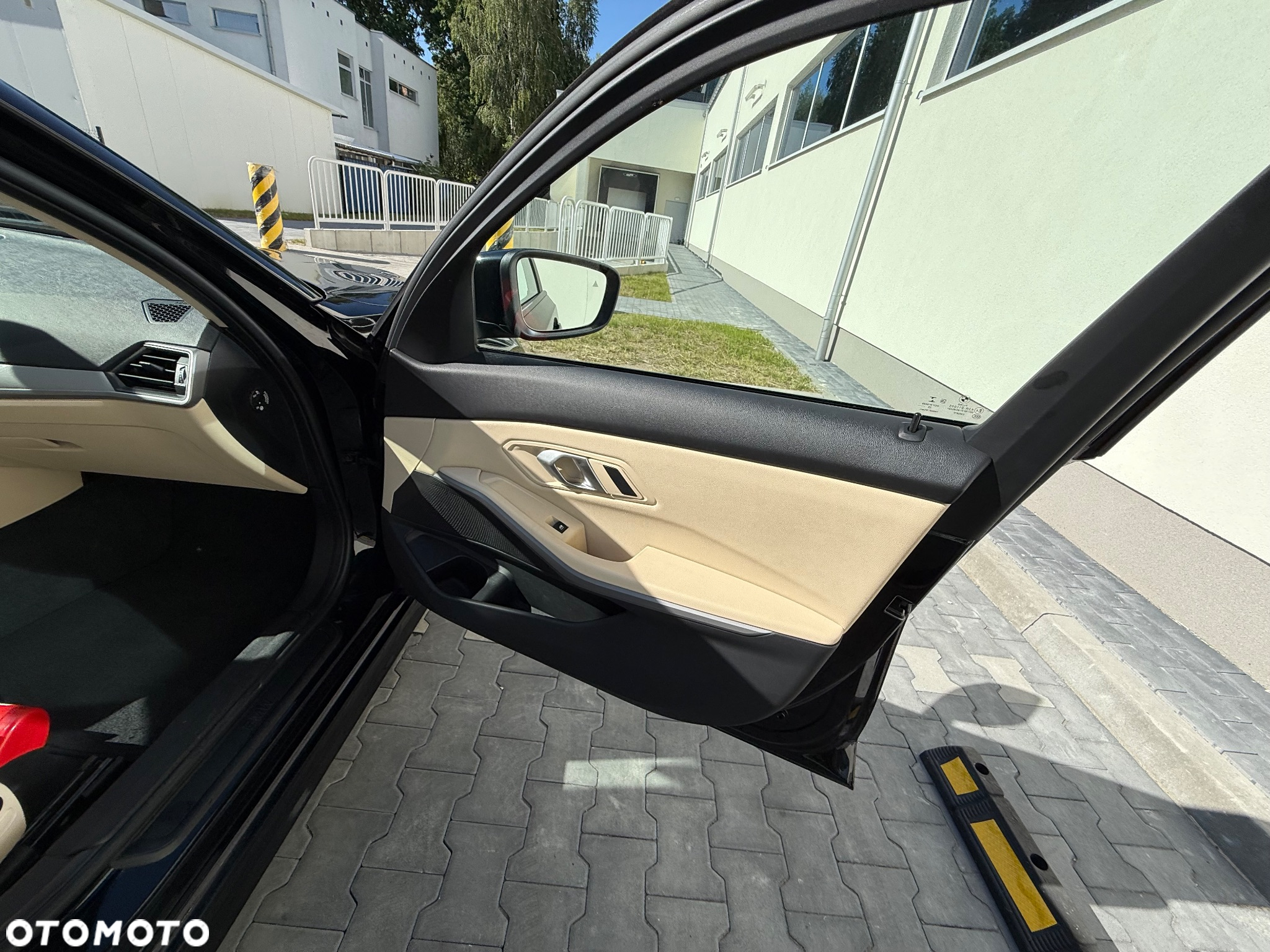 BMW Seria 3 320d xDrive Advantage sport - 31