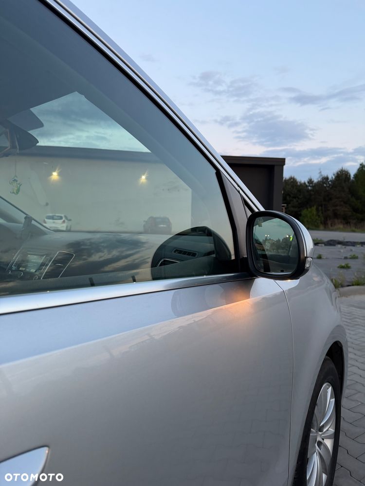 Volkswagen Sharan 2.0 TDI BlueMotion Technology Comfortline - 28