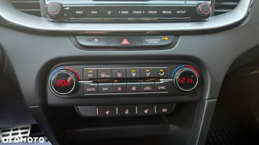 Kia Ceed 1.5 T-GDI Business Line DCT - 23