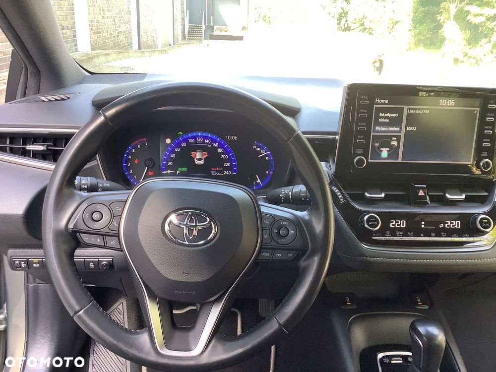 Toyota Corolla 1.8 Hybrid Comfort - 16