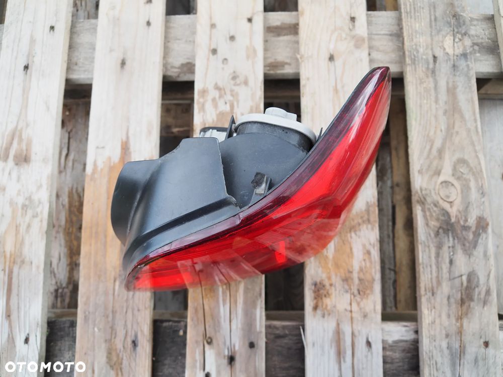 Lampa tył tylna prawa VW Polo V 6R - 3