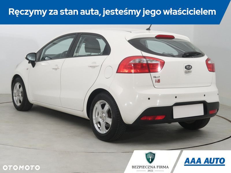 Kia Rio - 6