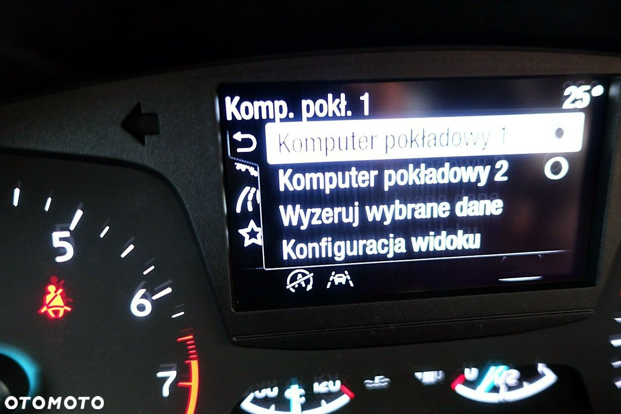 Ford Focus - 40