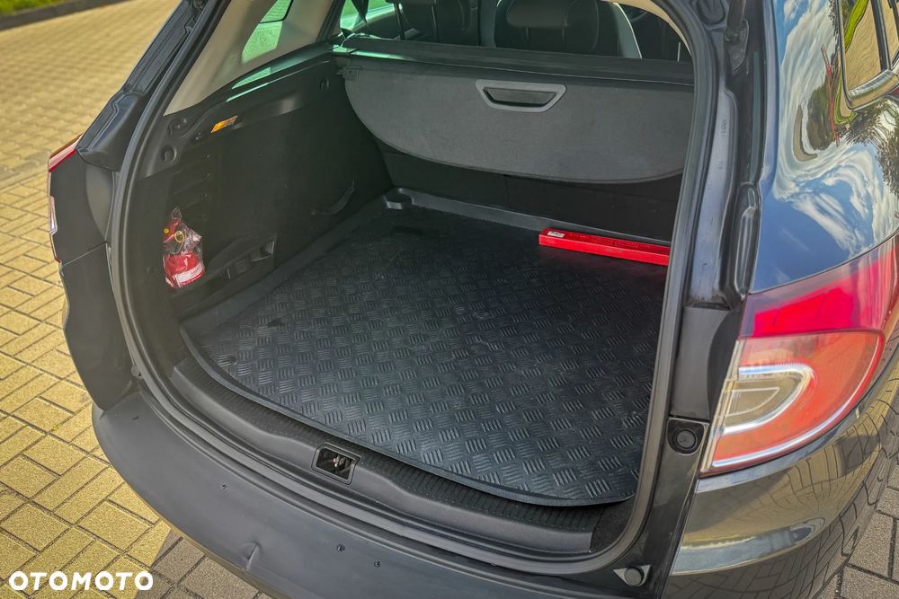Renault Megane 1.5 dCi Limited - 9