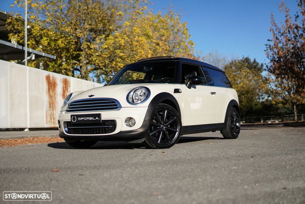 MINI Clubman Cooper D - 12