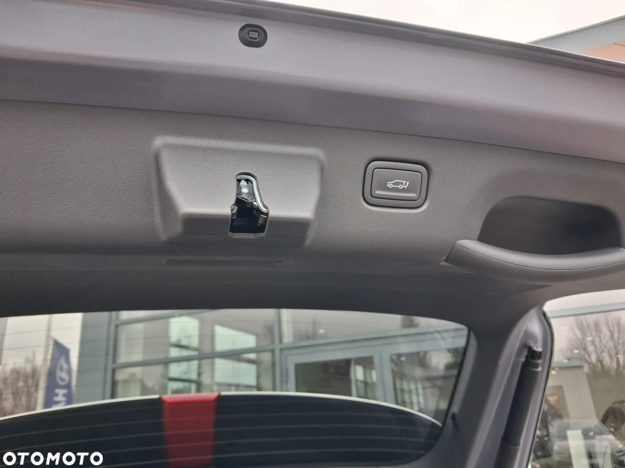 Hyundai Kona 1.6 GDI Hybrid Platinum DCT - 28