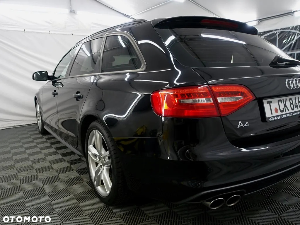 Audi A4 2.0 TDI DPF S line Sportpaket - 30