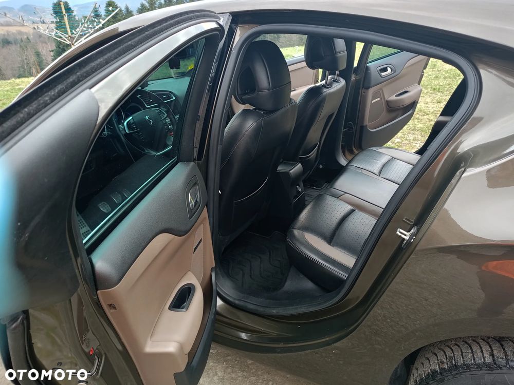 Citroën DS4 1.6 THP SportChic - 15