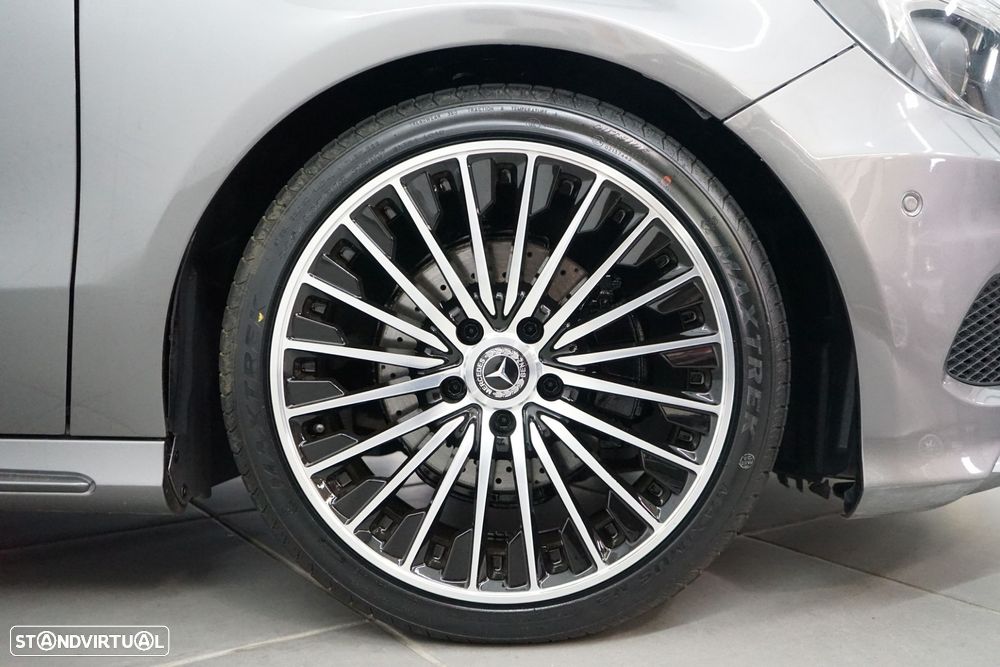 Mercedes-Benz A 180 d AMG Line - 5