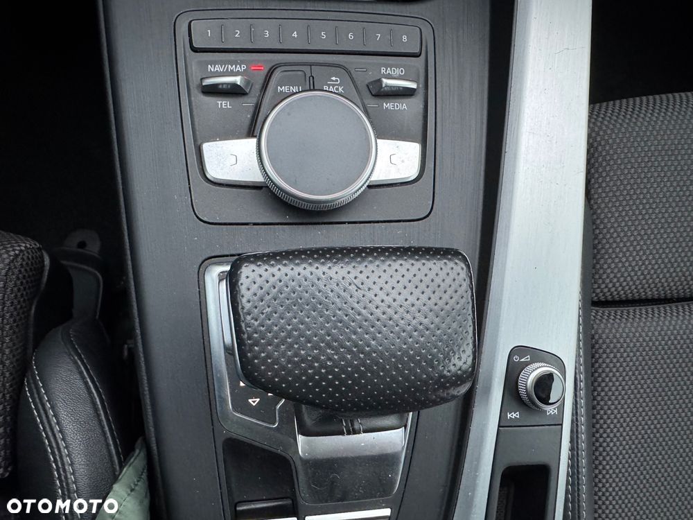 Audi A4 Avant 3.0 TDI quattro tiptronic design - 24