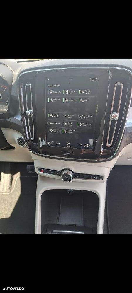 Volvo XC 40 D3 Geartronic Momentum Pro - 14